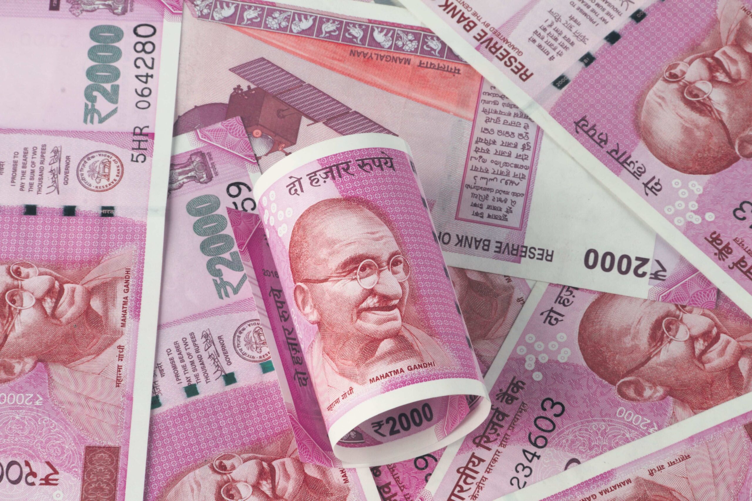 भारतले दियो नेपालमा ठूला भारतीय नोट चलनचल्तीको अनुमति