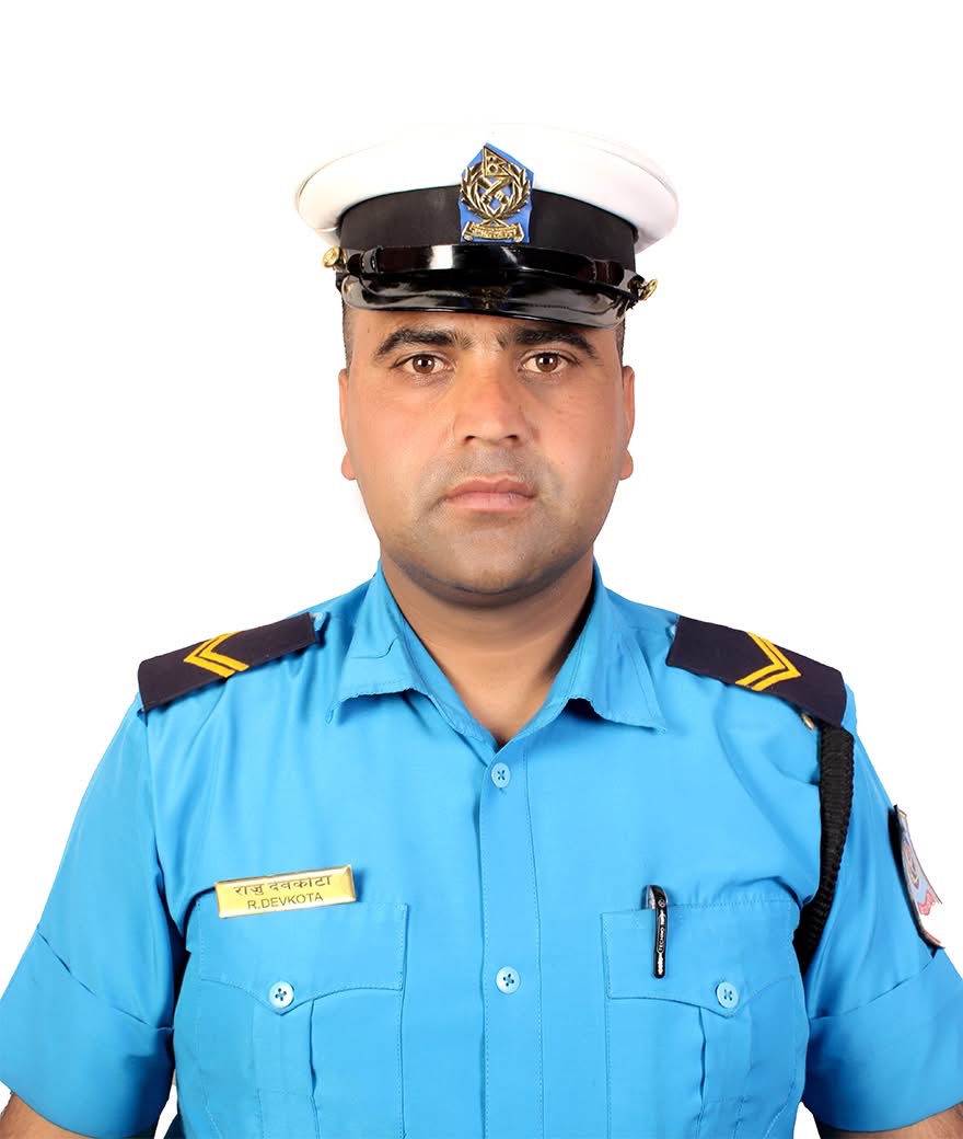 चैत्र महिनाको उत्कृष्ट ट्राफिक प्रहरी देवकोटा घोषित