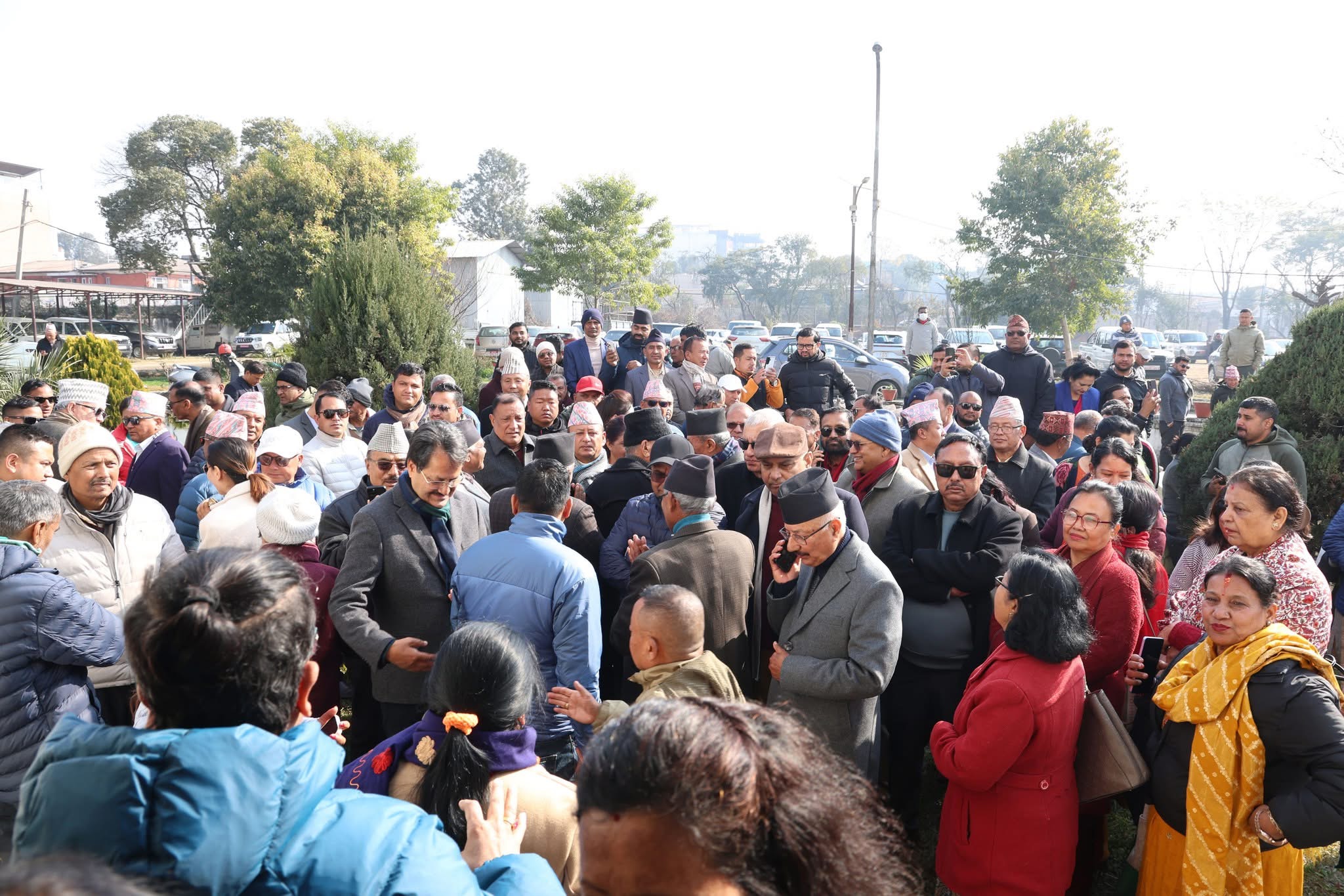 निर्वाचन आयोगको निर्णयविरुद्ध सर्वोच्च जाने देउवा पक्षको निर्णय