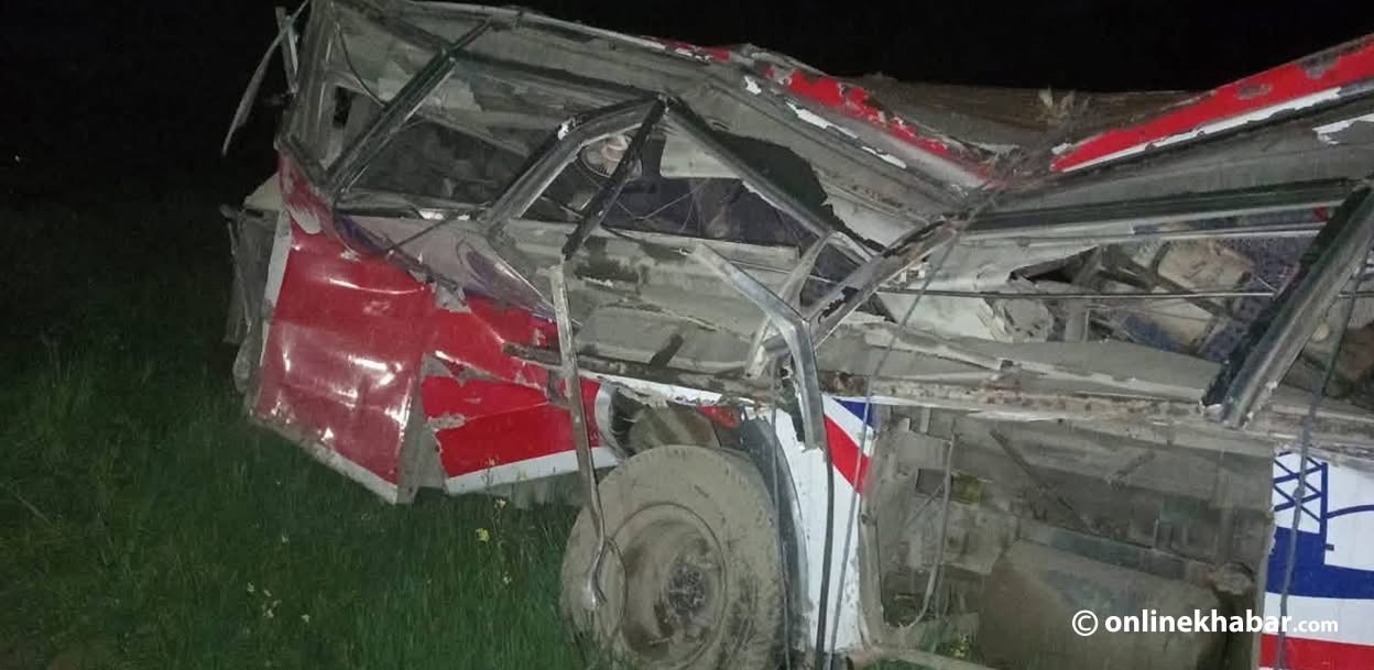 बैतडी बस दुर्घटना- मृत्यु हुनेको संख्या १३ पूग्यो