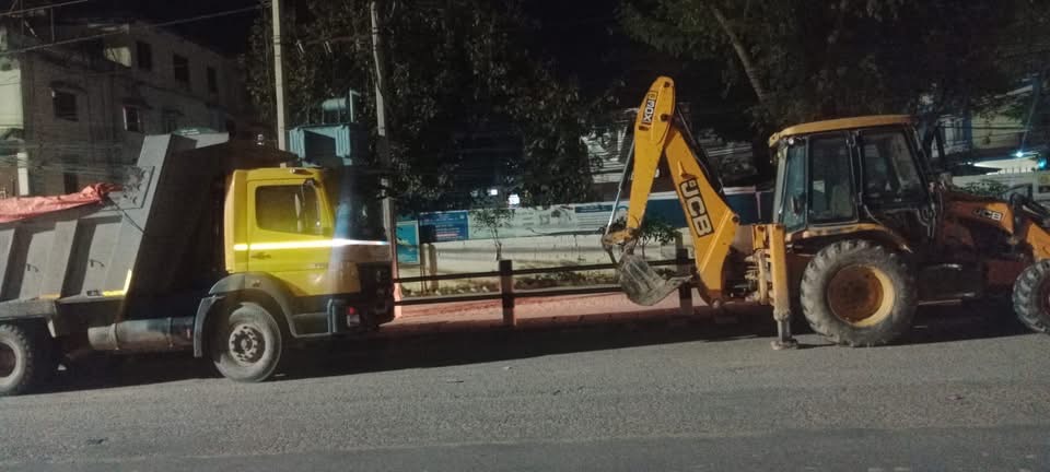 कोहलपुरमा अवैध नदीजन्य पदार्थ उत्खनन् गर्ने ४ सवारी साधन नियन्त्रणमा